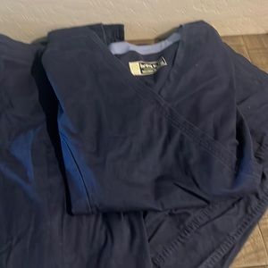 Navy blue scrubs top size 2xl bottom size xl